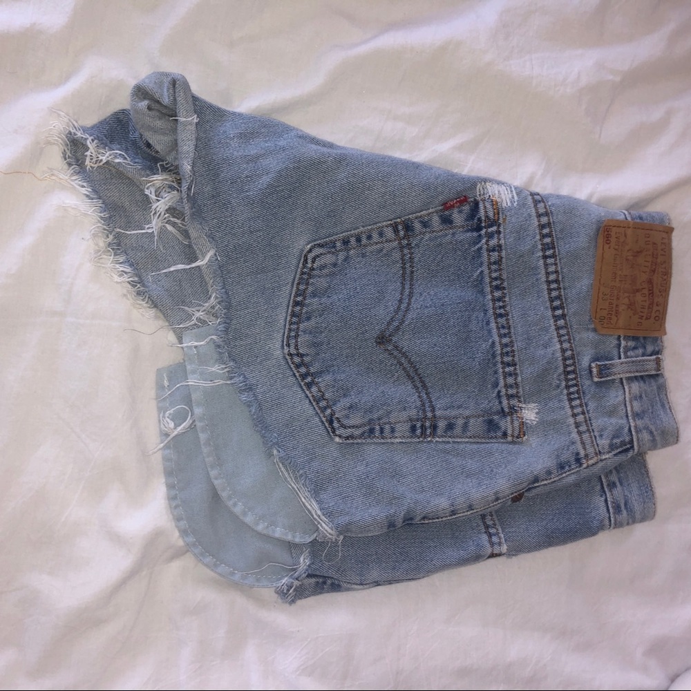 Vintage Style Levi Cutoff Shorts